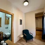 Hotel Konagi *